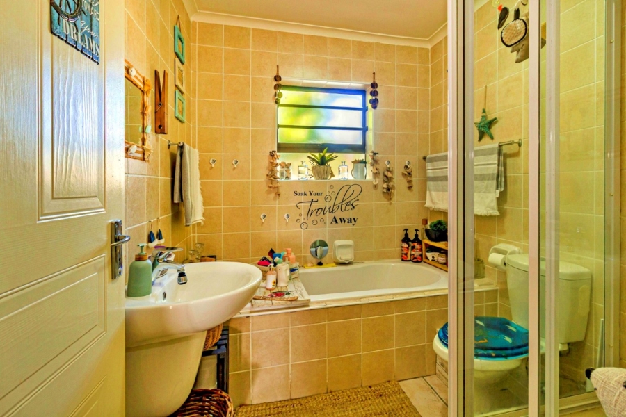 3 Bedroom Property for Sale in Fairview Golf Estate Western Cape